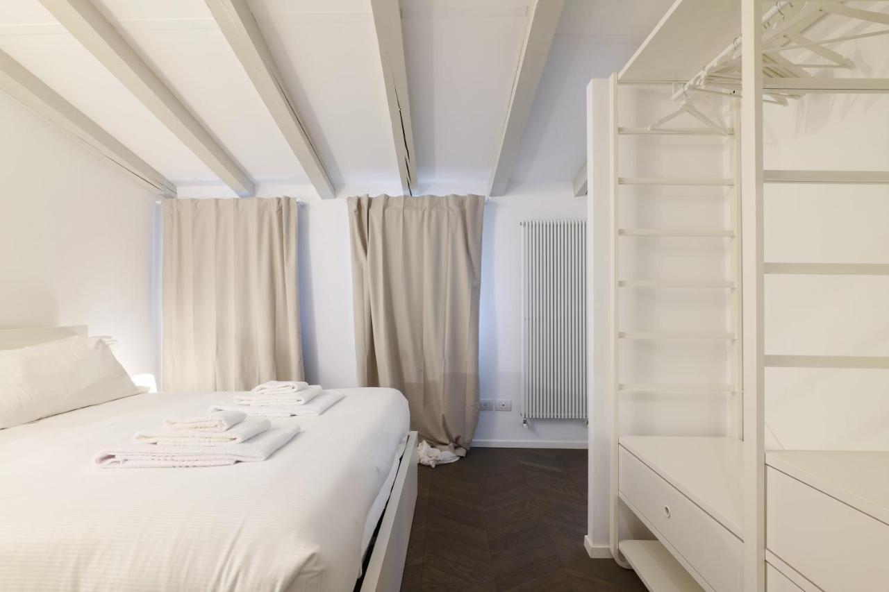 Prestige Boutique Homes - Il Nido Dei Navigli Milan Luaran gambar