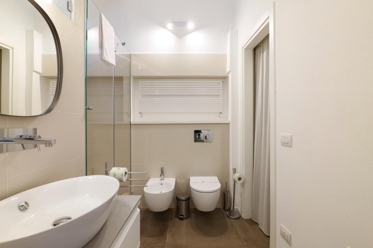 Prestige Boutique Homes - Il Nido Dei Navigli Milan Luaran gambar